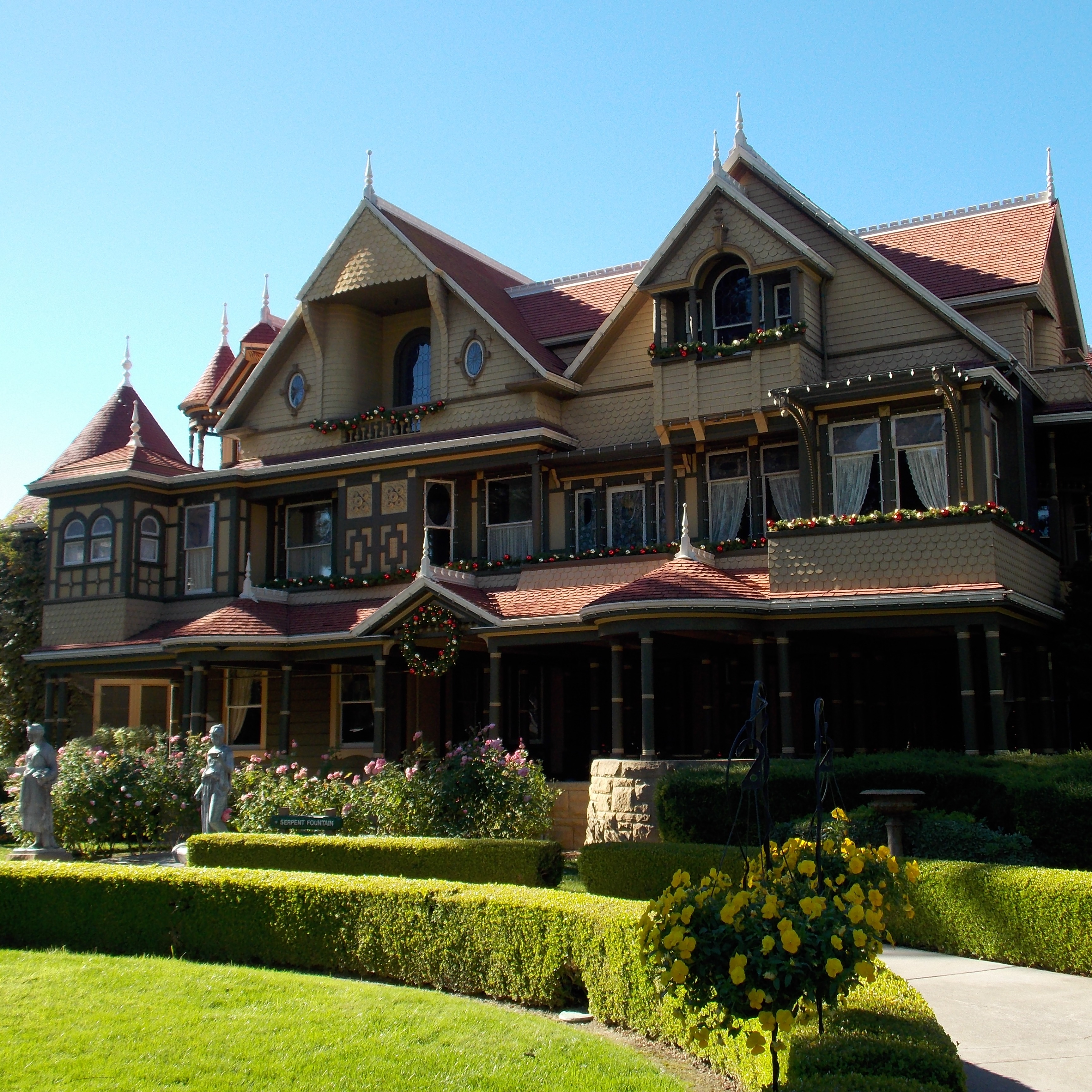 Festival Fright Night returns to San Jose's Winchester Mystery House