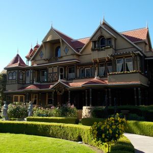 Festival Fright Night returns to San Jose's Winchester Mystery House