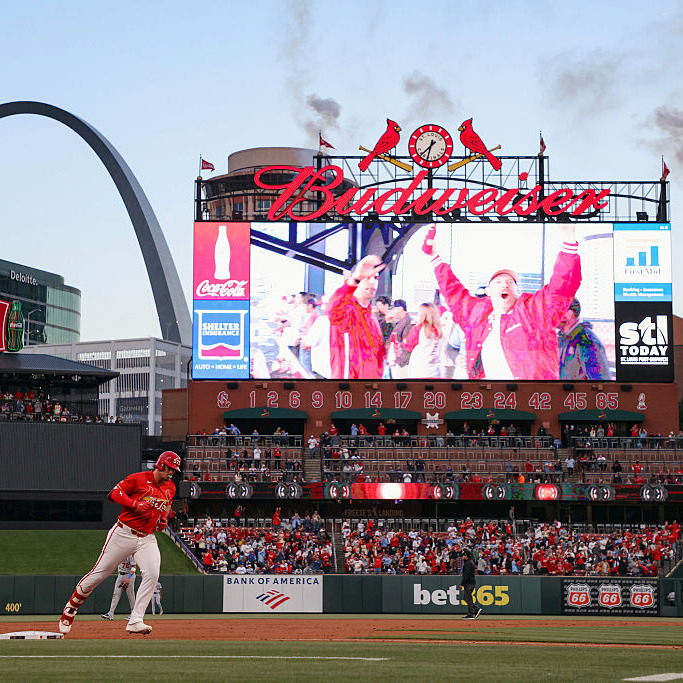 Derrick Goold: 'The Cardinals are in a fragile spot' with 'revenues & their relationship with fans'