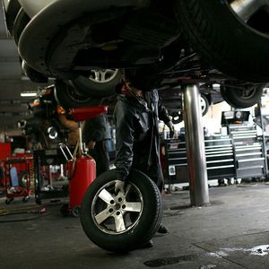 KMOX Auto Expert Greg Damon: 'You can make a great living and have great life' in the trades