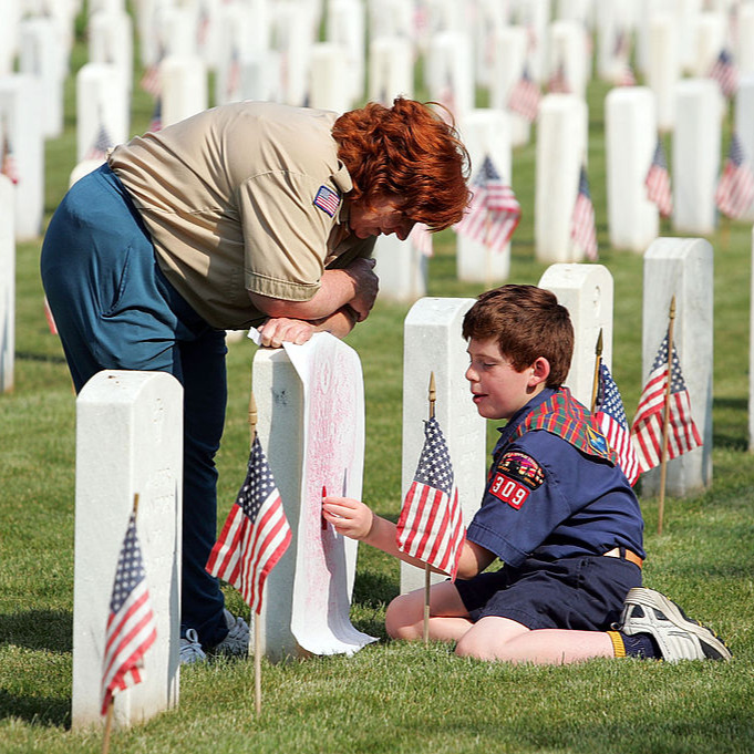 Scouts head to Jefferson Barracks for Memorial Day flag placing