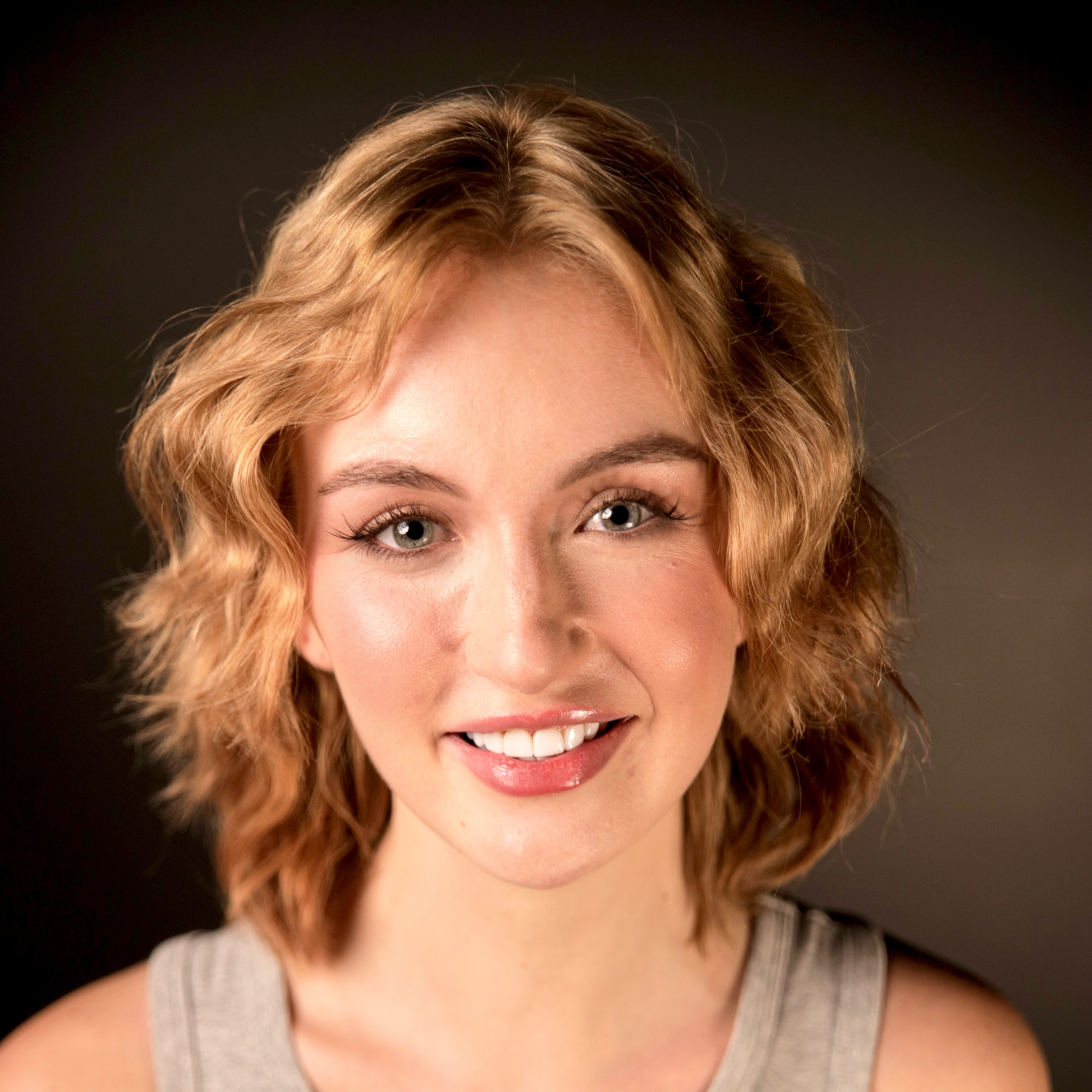 Chloe Stowe from MANIA: The Abba Tribute With Sue Henry