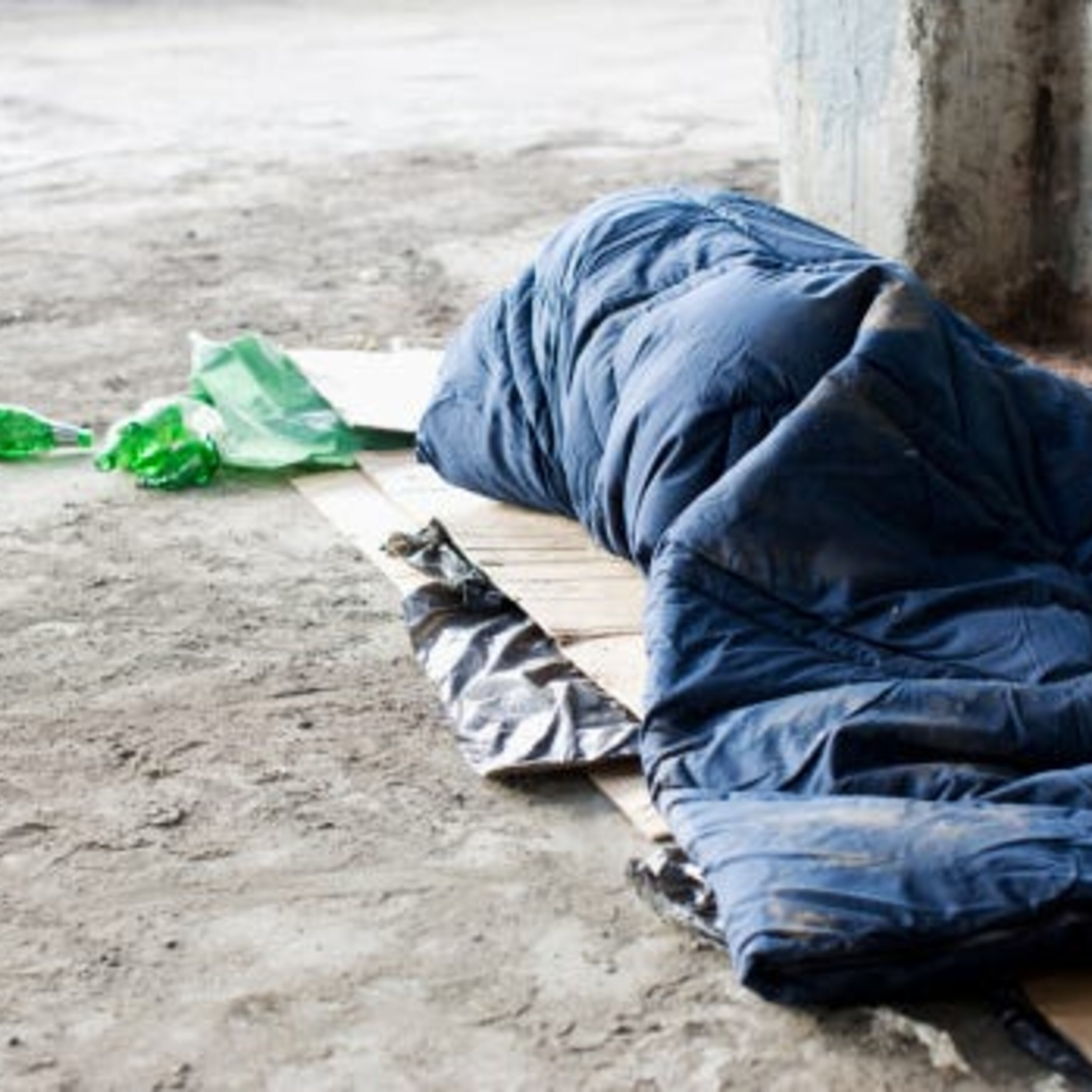 Feel Good Community Helps Man Find Family.mp3